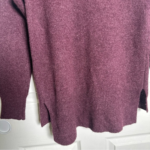 Nanette Lepore Sweater Women's Sz Small Wool Yak Hair Turtleneck Minimalist Plum - Picture 8 of 10
